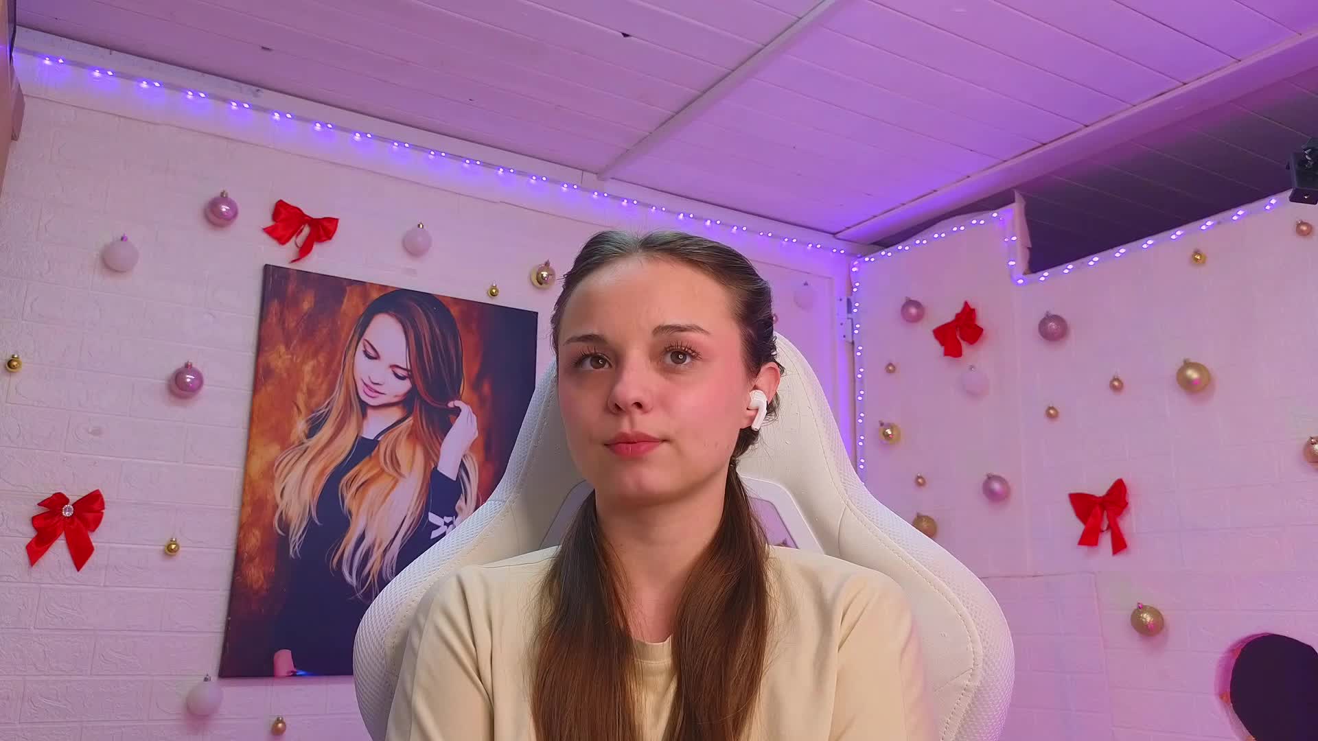 misss-vikki Adult Chat March 4, 2026