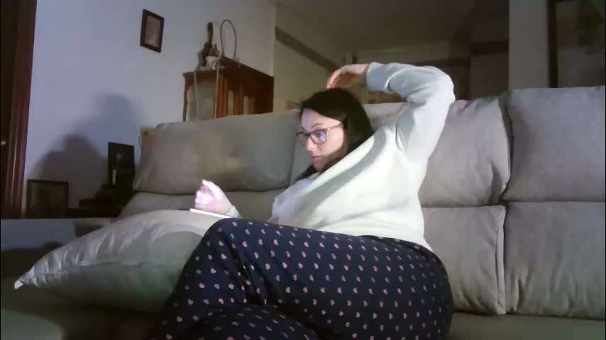 lolahueso Adult Chat March 4, 2026