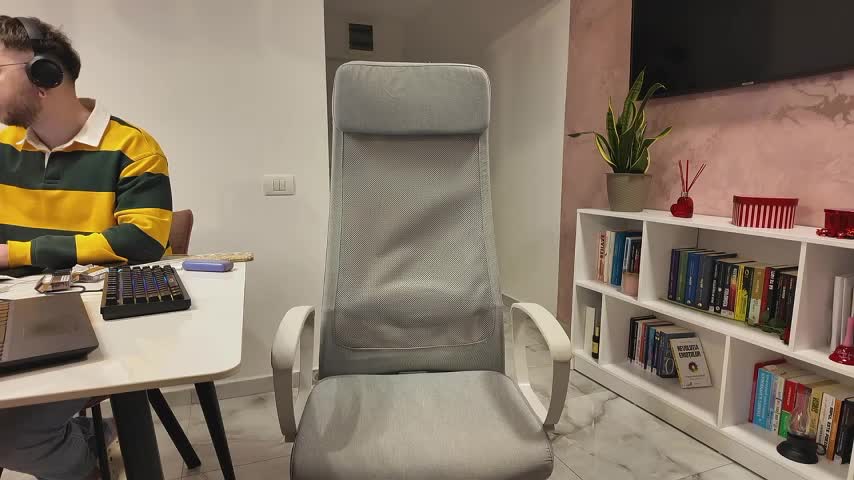 ValeriaGrey Adult Chat March 4, 2026