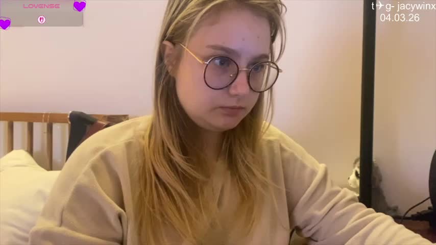 JacyWinslat Adult Chat March 4, 2026