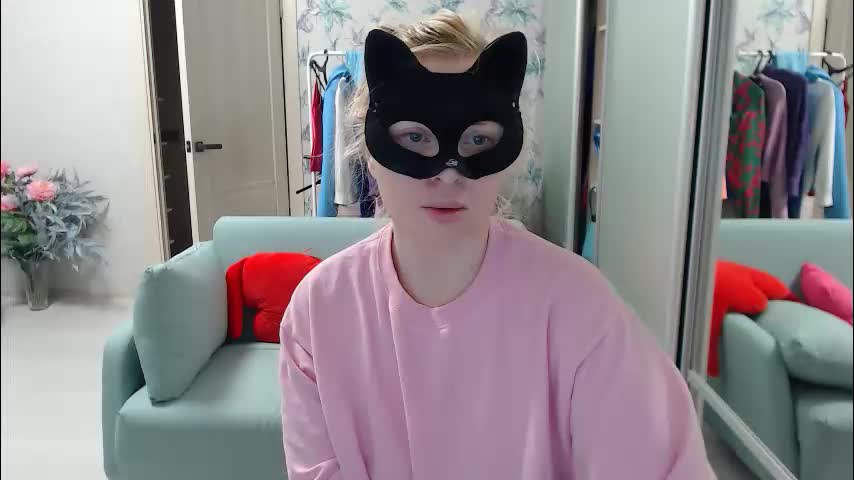 emily_york18 Adult Chat March 5, 2026