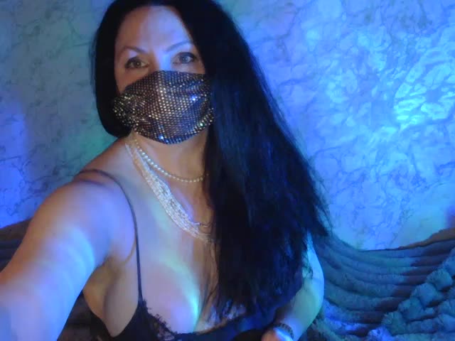 FlorenaXXX Adult Chat March 5, 2026