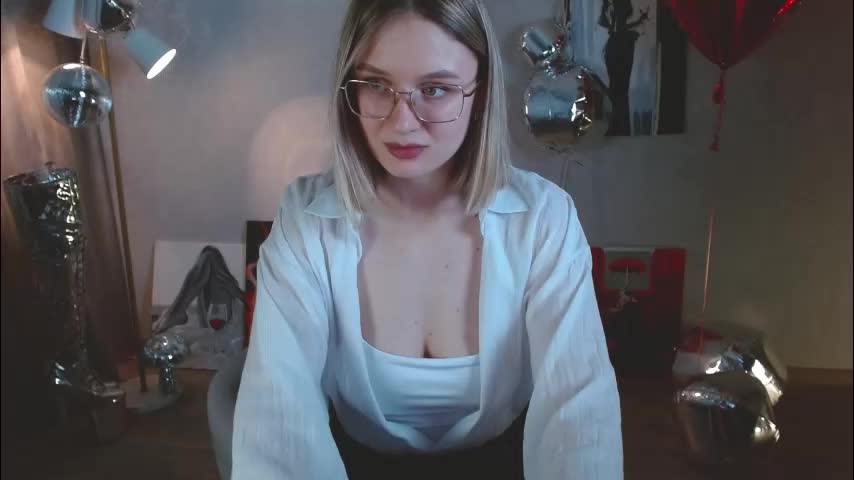 charming_beauty Adult Chat March 5, 2026