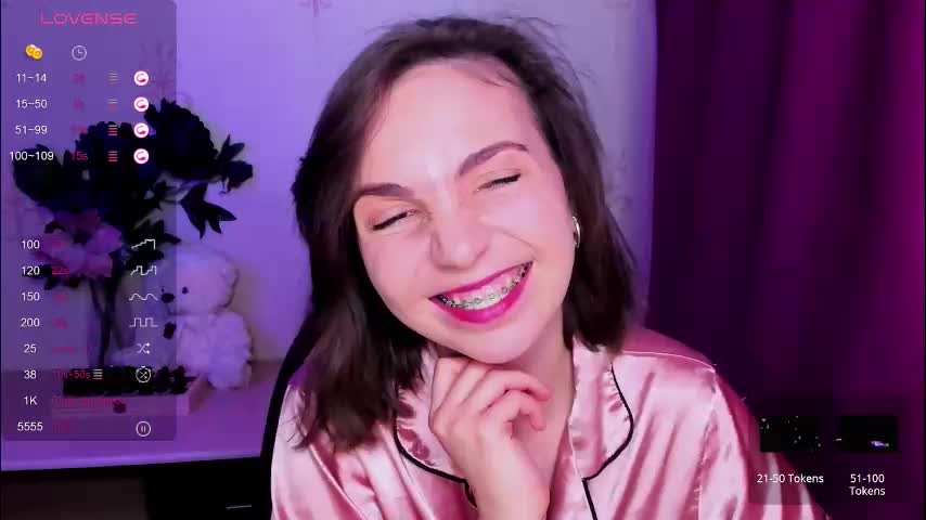 kindhazelhere_ Adult Chat March 5, 2026