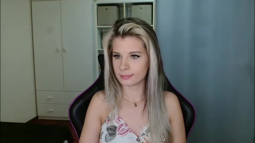 kristineamore Adult Chat March 5, 2026