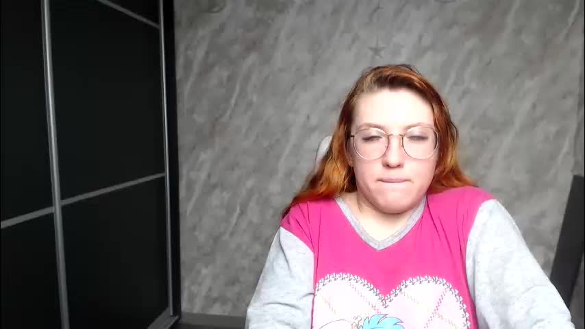 reginasmilee Adult Chat March 5, 2026