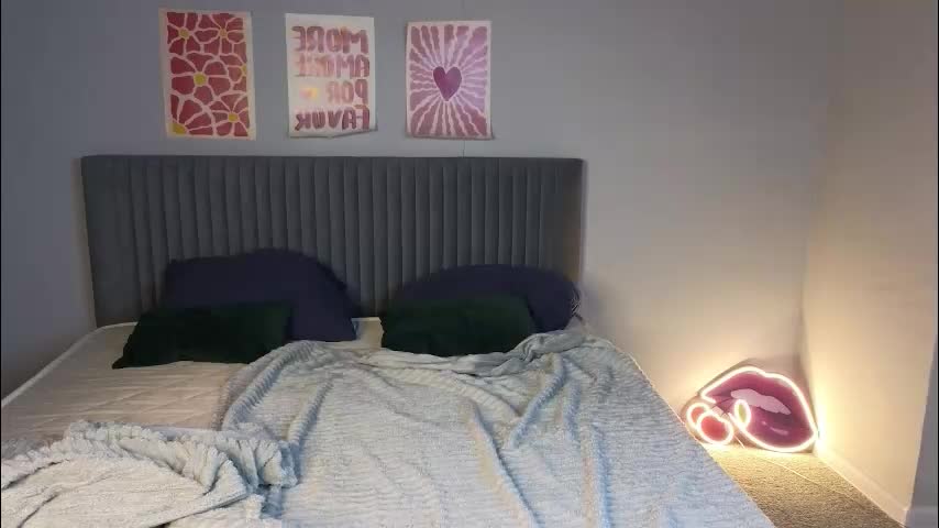 lovingwhisperr Adult Chat March 5, 2026