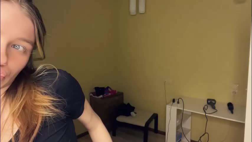 laurineleconey Adult Chat March 5, 2026