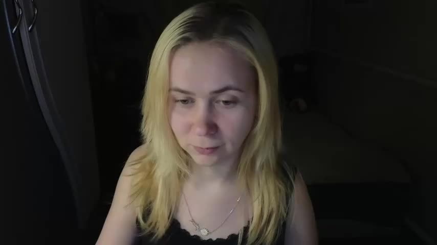 Riley_Roo Adult Chat March 6, 2026