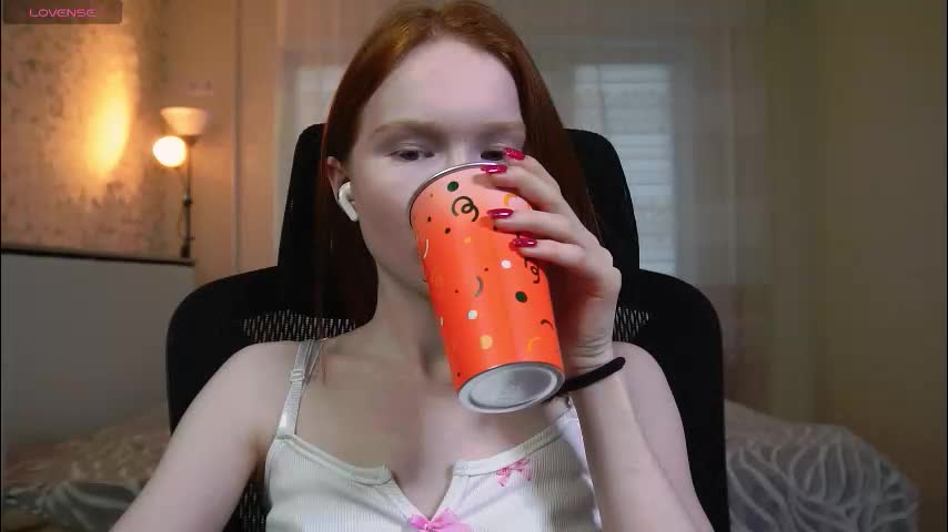 nellie_baby Adult Chat March 5, 2026