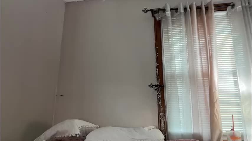 minahoneyy38 Adult Chat March 5, 2026