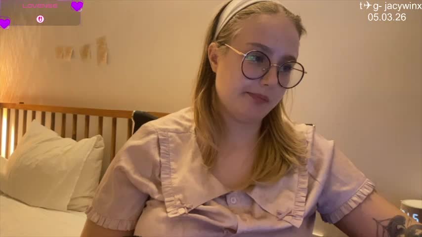 JacyWinslat Adult Chat March 5, 2026