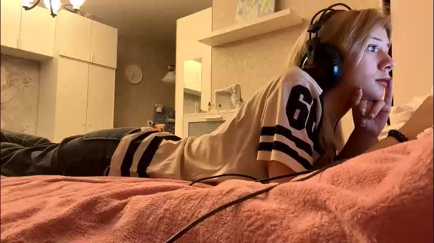 rochellehouis Adult Chat March 5, 2026