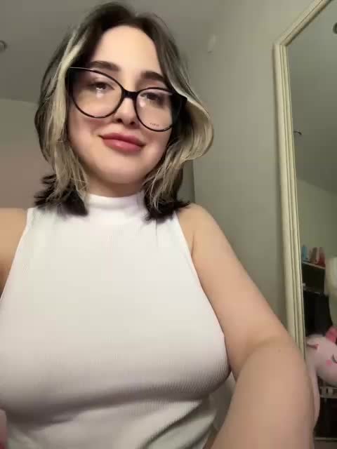 Honey_buns Adult Chat March 5, 2026