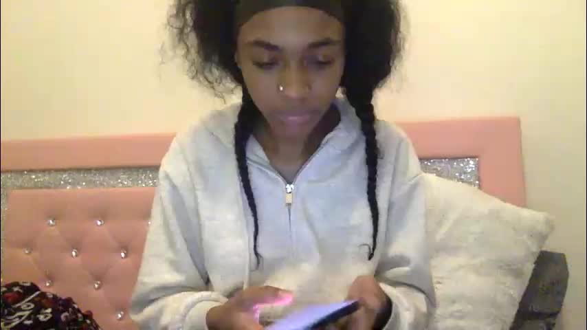 nanaonn Adult Chat March 6, 2026