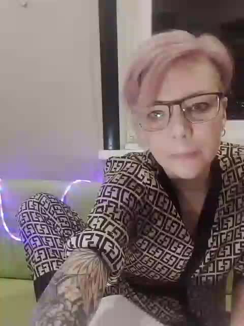 TilyTily Adult Chat March 6, 2026