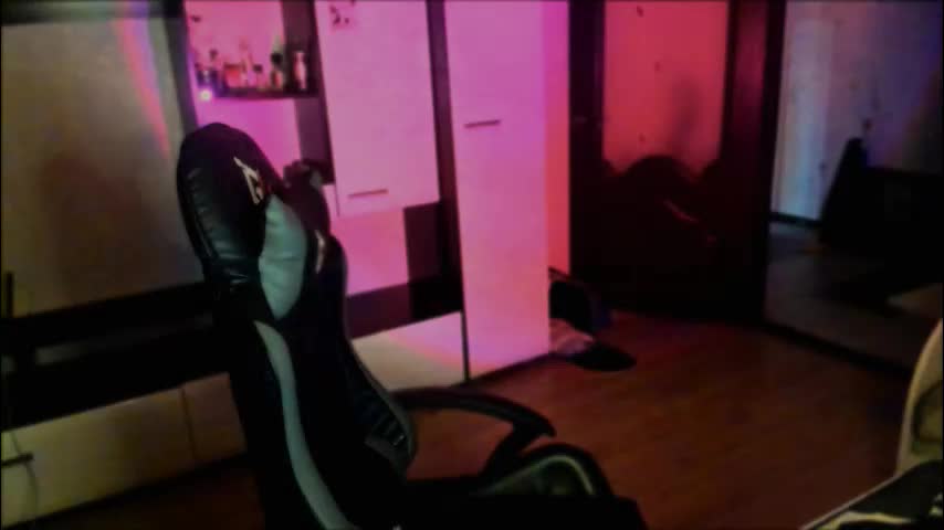 elliequttie Adult Chat March 6, 2026