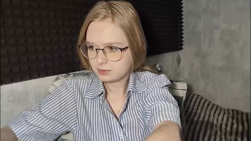 chanelledroz Adult Chat March 6, 2026