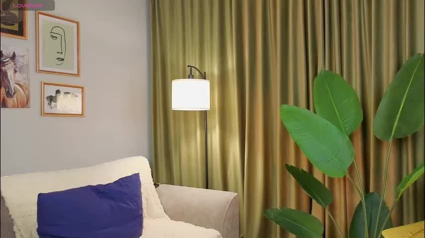 honey_kors Adult Chat March 6, 2026