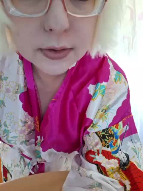 Vika211 Adult Chat March 6, 2026