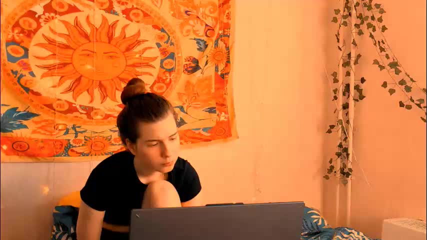 aliceinredsquare_ Adult Chat March 6, 2026