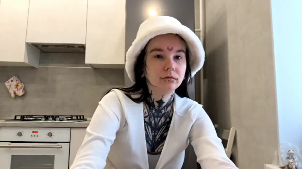 RobbynIturbe Adult Chat March 6, 2026