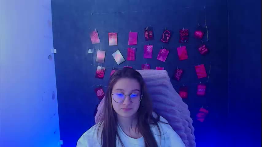 queen_amelie Adult Chat March 6, 2026