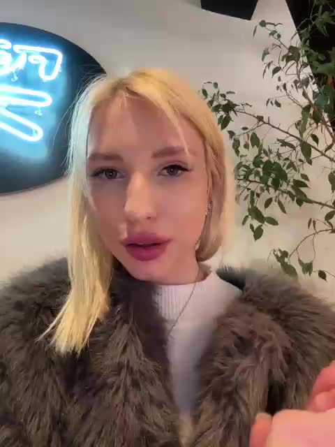 Cristi-Candy Adult Chat March 6, 2026