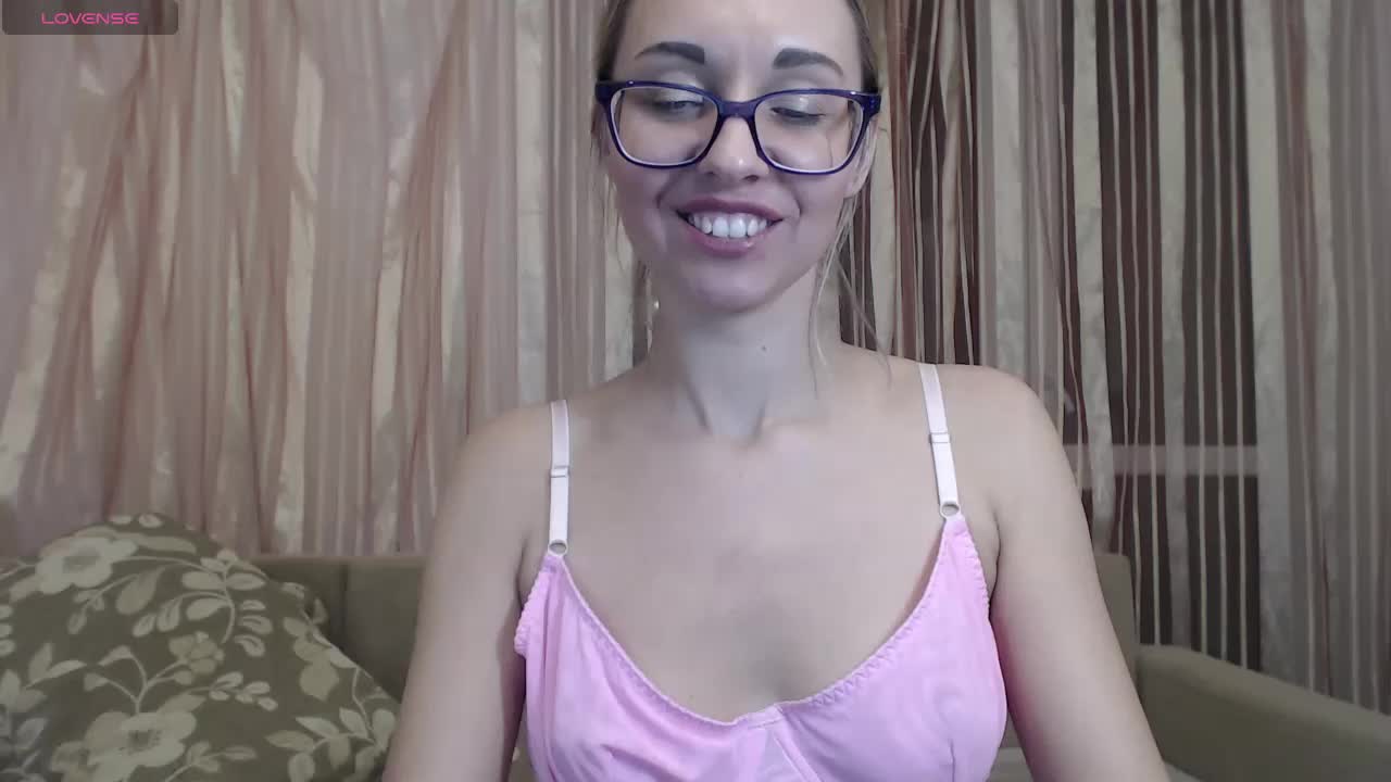 divakisss Adult Chat March 7, 2026
