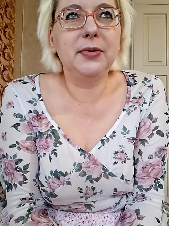 Vika211 Adult Chat March 7, 2026