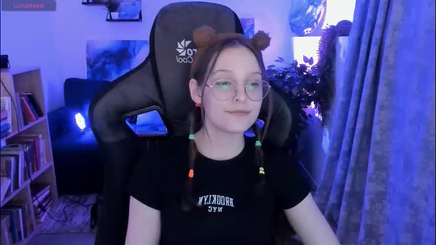 jenniferkiim Adult Chat March 7, 2026