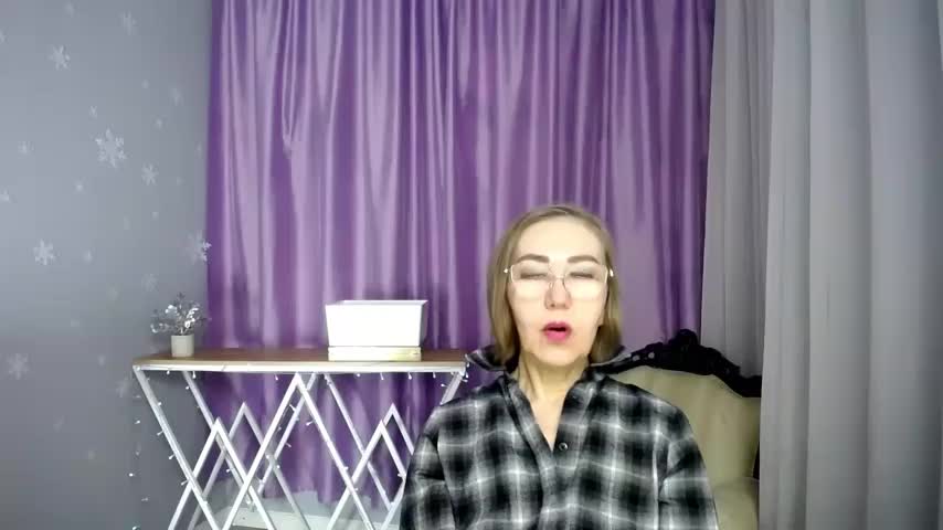 queen_a_n_i Adult Chat March 7, 2026