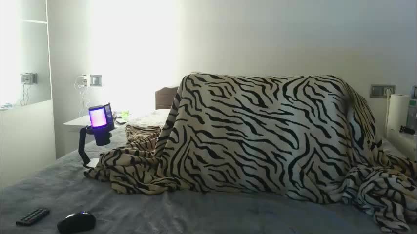 bonbonsitos_69 Adult Chat March 7, 2026