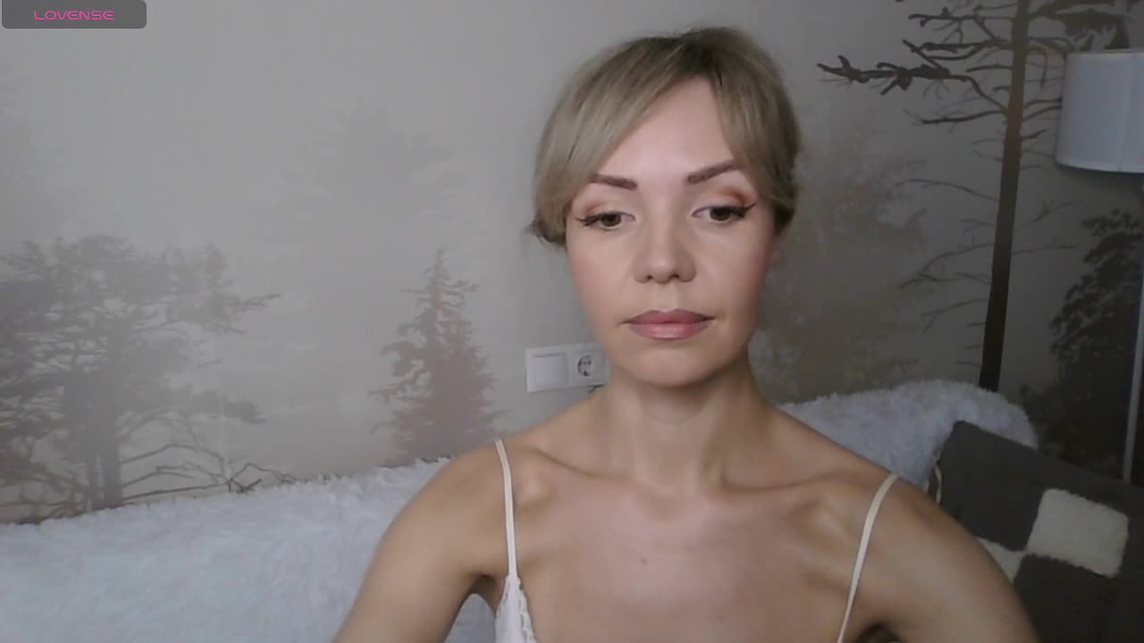 Red_Rose_98 Adult Chat March 7, 2026