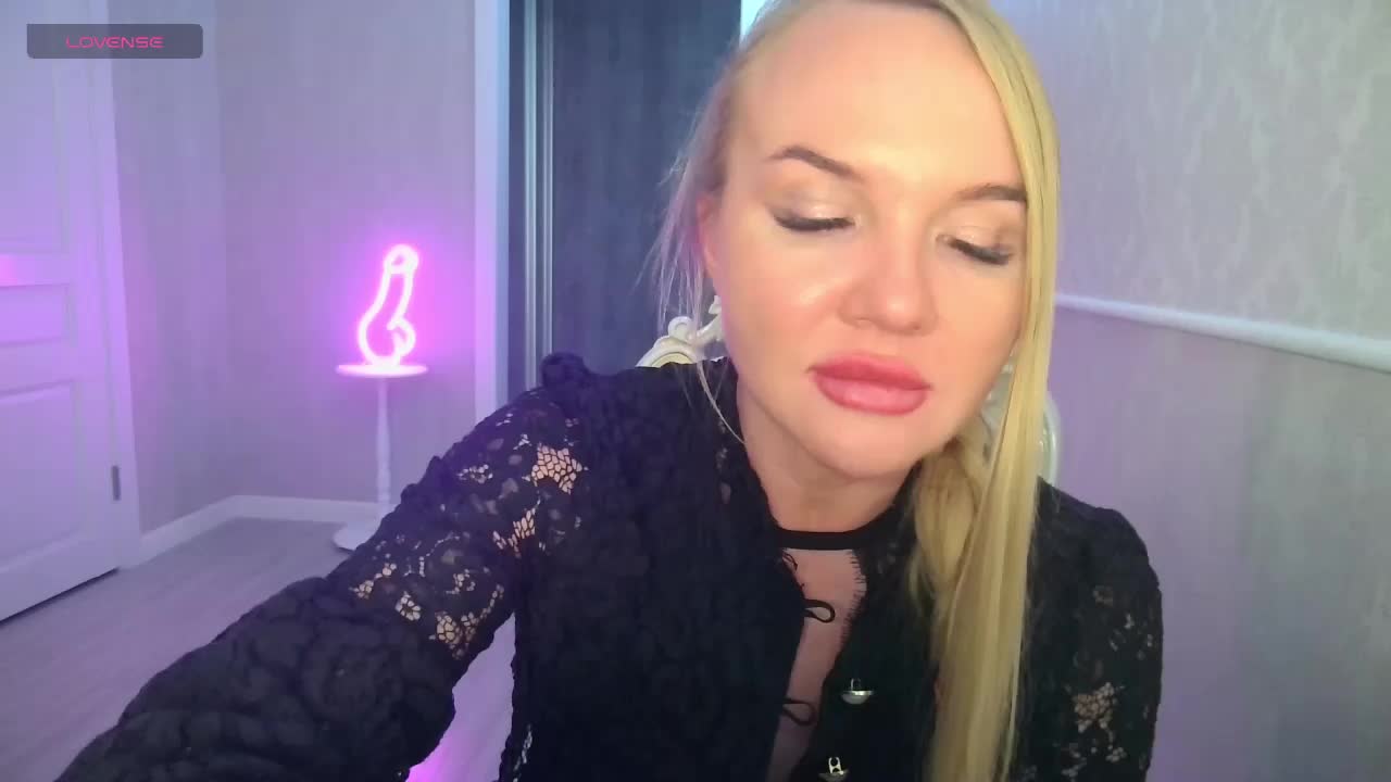 DOMINATRIX77 Adult Chat March 7, 2026