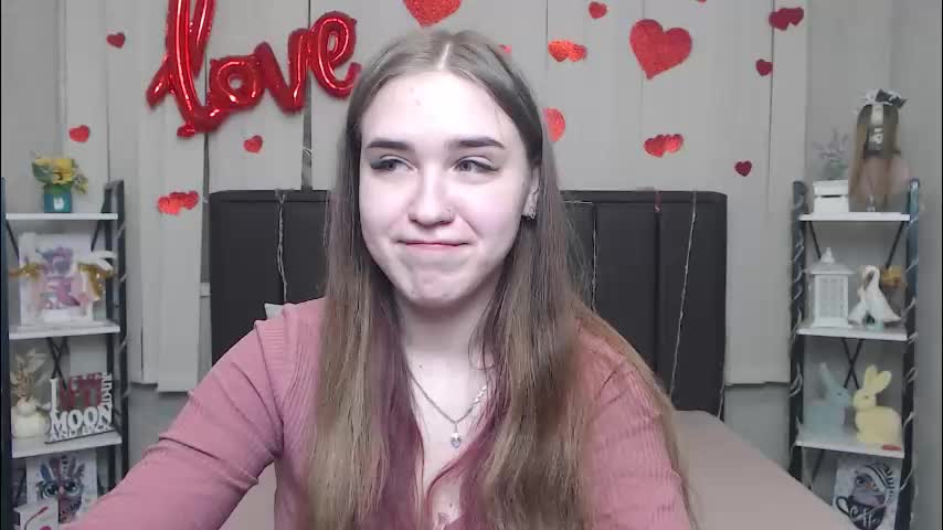 laurahlot Adult Chat March 8, 2026