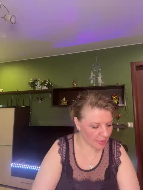 Veronika_Gold Adult Chat March 8, 2026