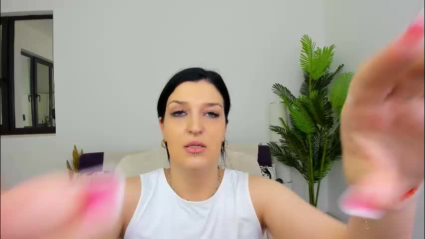 karinna_shine Adult Chat March 8, 2026