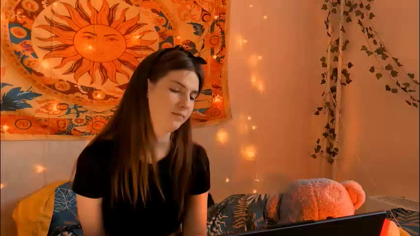 aliceinredsquare_ Adult Chat March 8, 2026