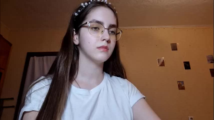 elmeraurora Adult Chat March 8, 2026