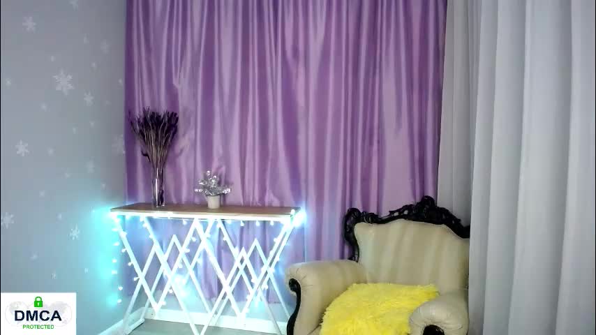 queen_a_n_i Adult Chat March 8, 2026