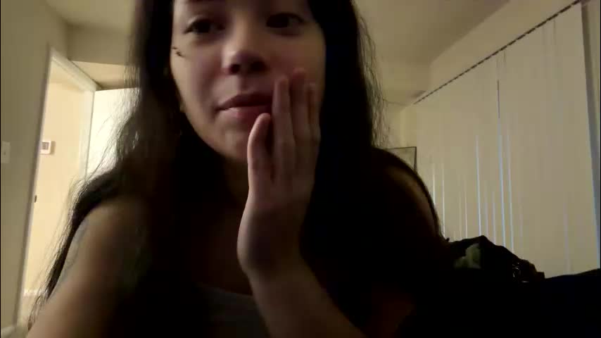 petitelatinamama Adult Chat March 8, 2026