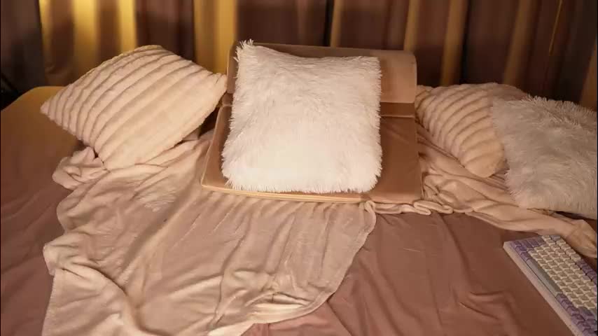 cyberoneee Adult Chat March 9, 2026