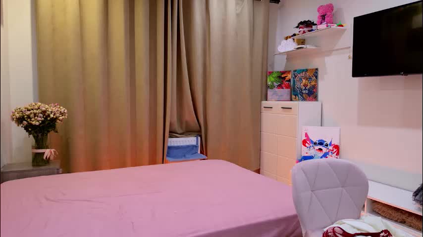 bella_amoury Adult Chat March 8, 2026