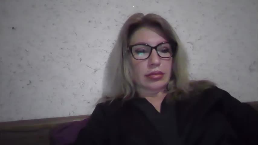 fox_red_lady7 Adult Chat March 8, 2026