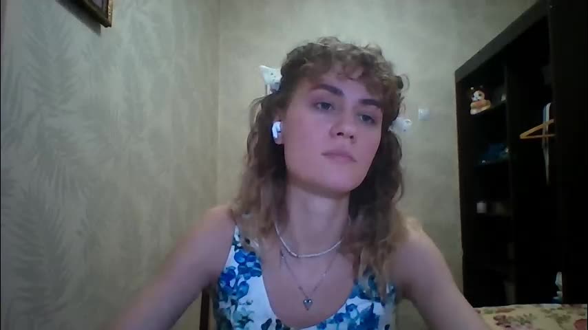 maybellebombich Adult Chat March 8, 2026