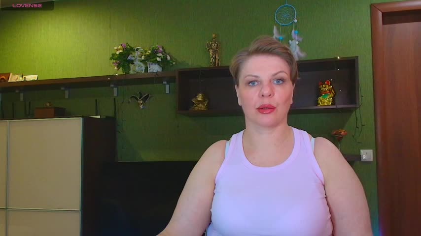Veronika_Gold Adult Chat March 8, 2026