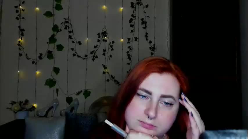 alicia_side_red Adult Chat March 9, 2026