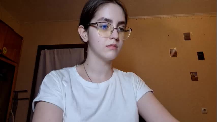 elmeraurora Adult Chat March 8, 2026