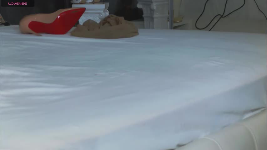 hefner_girl Adult Chat March 9, 2026